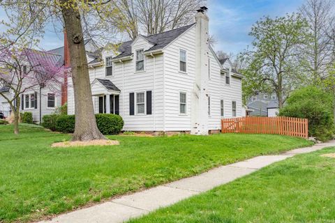 Tiny photo for 4825 Indiana Avenue, Fort Wayne, IN 46807 (MLS # 202613565)