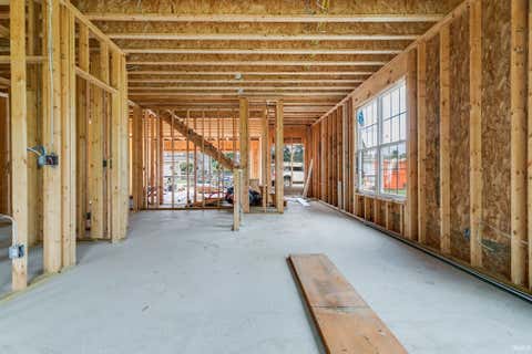 Tiny photo for 942 Keenan Court, South Bend, IN 46615 (MLS # 202635239)