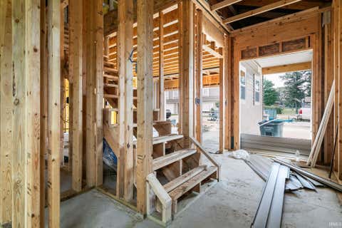Tiny photo for 942 Keenan Court, South Bend, IN 46615 (MLS # 202635239)