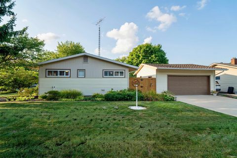 Tiny photo for 1000 Berkley Road, Lafayette, IN 47904 (MLS # 202536895)