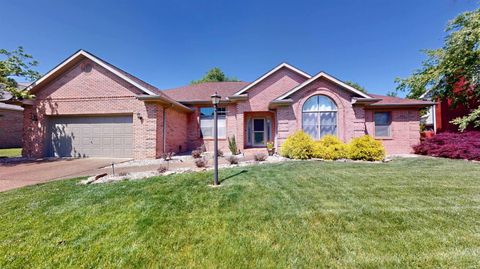 Photo of 4333 Brandywine Drive, Newburgh, IN 47630 (MLS # 202618651)
