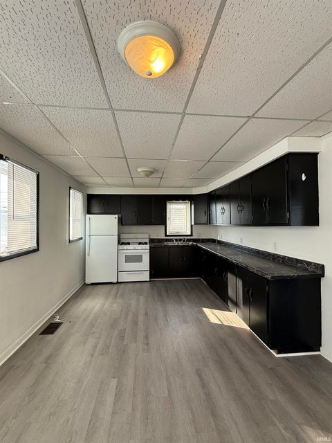 Tiny photo for 917 W Jackson Street, Kokomo, IN 46901 (MLS # 202549458)