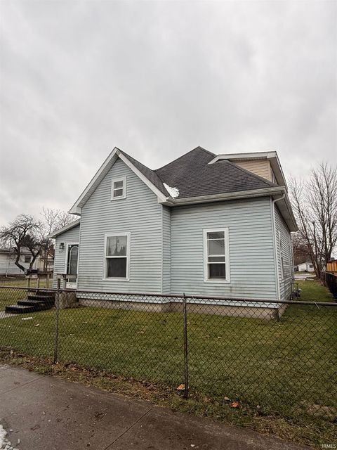 Tiny photo for 917 W Jackson Street, Kokomo, IN 46901 (MLS # 202549458)