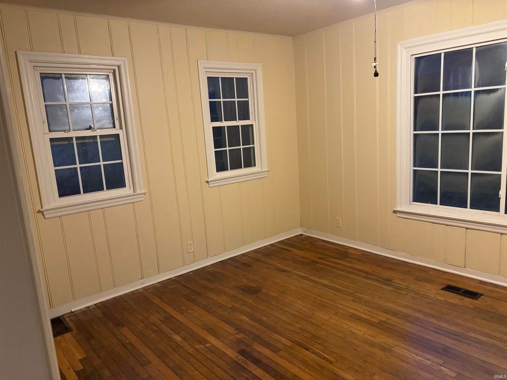 Photo of 1705 Frey Road, Evansville, IN 47712 (MLS # 202600120)