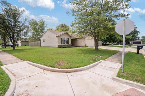 Tiny photo for 1903 Meghan Court, Kokomo, IN 46901 (MLS # 202632683)