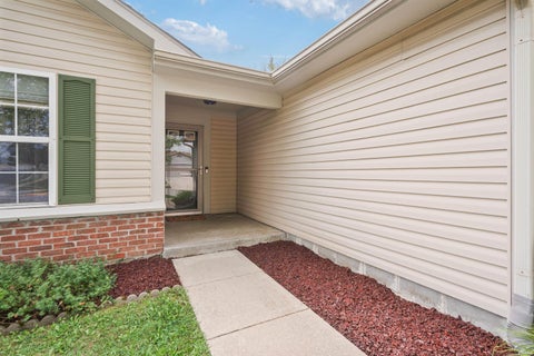 Tiny photo for 1903 Meghan Court, Kokomo, IN 46901 (MLS # 202632683)