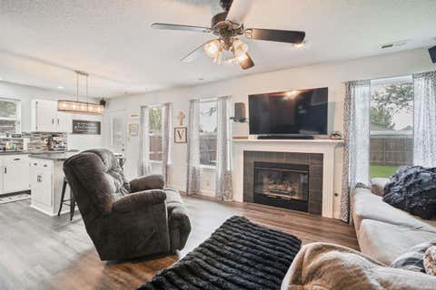 Tiny photo for 1903 Meghan Court, Kokomo, IN 46901 (MLS # 202632683)