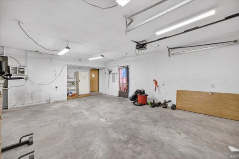 Tiny photo for 1201 W Green Tree Lane, Bloomington, IN 47403 (MLS # 202640422)