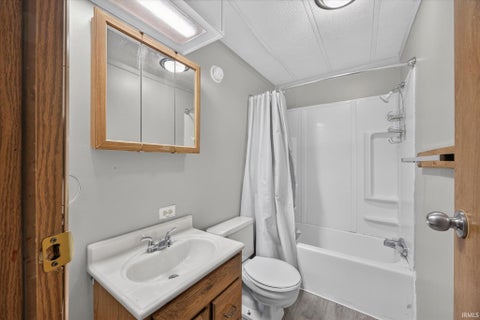 Tiny photo for 1201 W Green Tree Lane, Bloomington, IN 47403 (MLS # 202640422)