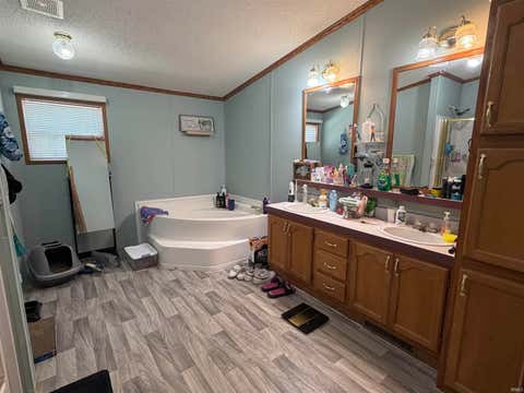 Tiny photo for 109 Michael Lane, Royal Center, IN 46978 (MLS # 202631320)