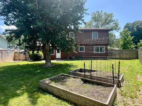 Tiny photo for 1055 Cherry Lane, Peru, IN 46970 (MLS # 202626455)