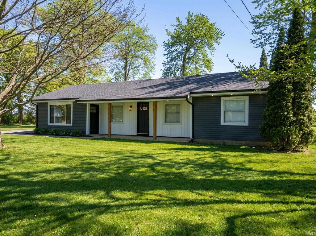 Photo of 2375 S 460 E Road, Lagrange, IN 46761 (MLS # 202602727)