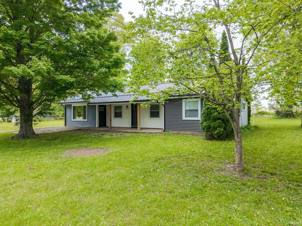 Photo of 2375 S 460 E Road, Lagrange, IN 46761 (MLS # 202602727)