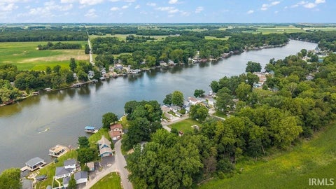 Tiny photo for 5008 E Shady Point Drive, Monticello, IN 47960 (MLS # 202629810)