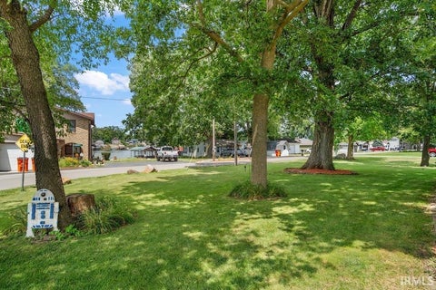 Tiny photo for 5008 E Shady Point Drive, Monticello, IN 47960 (MLS # 202629810)