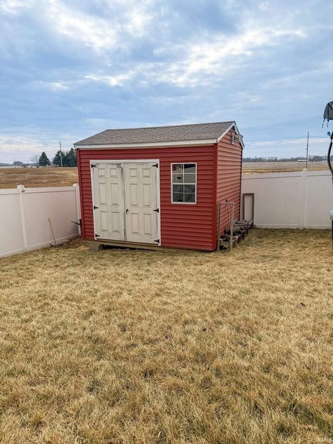 Tiny photo for 2303 Spring Run Lane, Lowell, IN 46356 (MLS # 202606339)