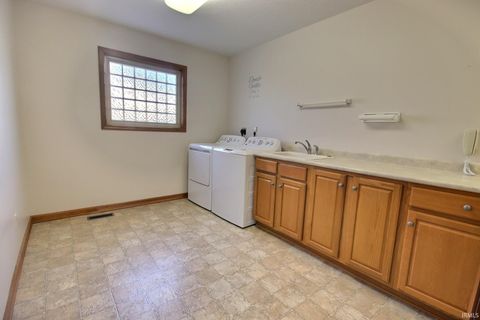 Tiny photo for 1115 Brandon Way, Fort Wayne, IN 46845 (MLS # 202608768)