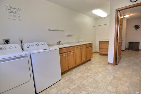 Tiny photo for 1115 Brandon Way, Fort Wayne, IN 46845 (MLS # 202608768)