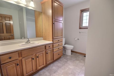 Tiny photo for 1115 Brandon Way, Fort Wayne, IN 46845 (MLS # 202608768)