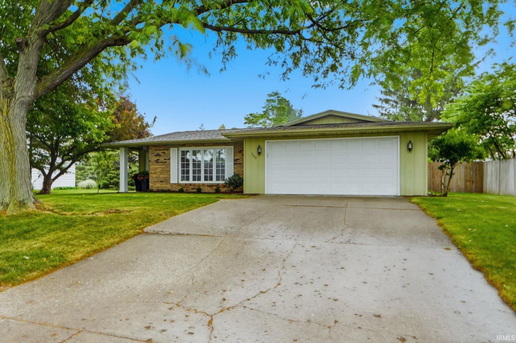 Photo of 500 Greenbriar Boulevard, Auburn, IN 46706 (MLS # 202622014)