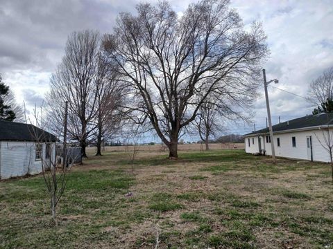 Tiny photo for 458 E Private Rd 325 S Road, Logansport, IN 46947 (MLS # 202608535)