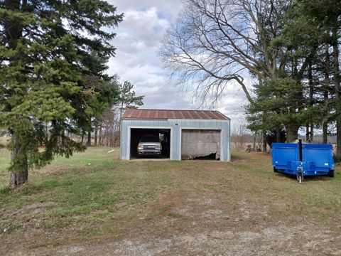 Tiny photo for 458 E Private Rd 325 S Road, Logansport, IN 46947 (MLS # 202608535)