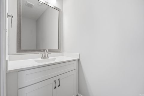 Tiny photo for 489 Elbridge Lane, Lafayette, IN 47905 (MLS # 202544702)