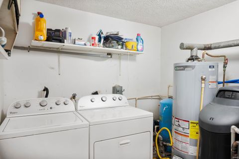 Tiny photo for 231 Nancy Drive, Kokomo, IN 46901 (MLS # 202548145)