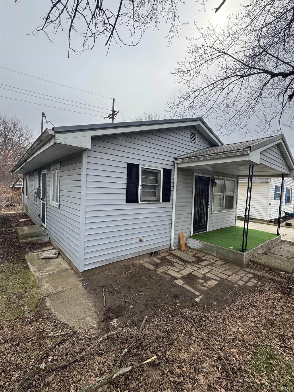 Photo of 3421 Ozark Avenue, Fort Wayne, IN 46809 (MLS # 202608468)