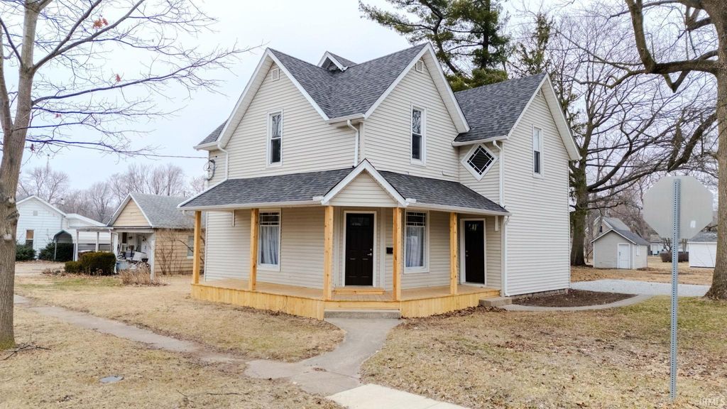 Photo of 402 W 4th Street, North Manchester, IN 46962 (MLS # 202606944)