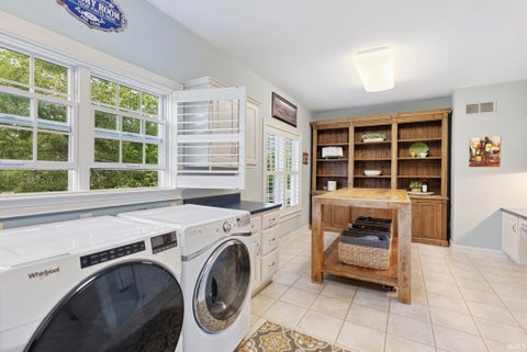 Tiny photo for 2525 Wildcat Cove, Fort Wayne, IN 46814 (MLS # 202643767)
