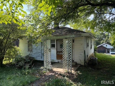 Photo of 1919 14th Street, Bedford, IN 47421 (MLS # 202638818)
