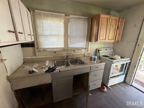Tiny photo for 1919 14th Street, Bedford, IN 47421 (MLS # 202638818)