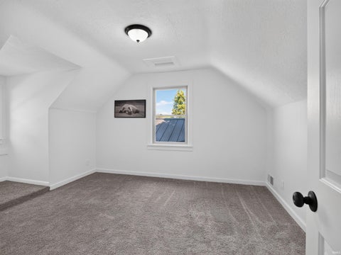 Tiny photo for 680 N Maddux Street, Markle, IN 46770 (MLS # 202635297)
