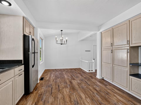 Tiny photo for 680 N Maddux Street, Markle, IN 46770 (MLS # 202635297)