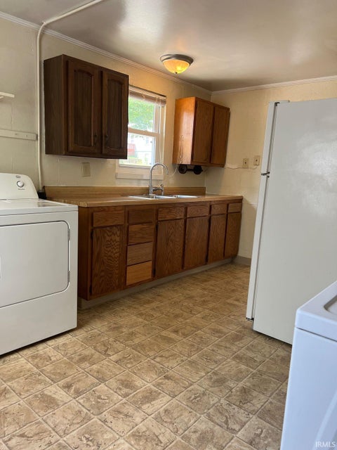 Tiny photo for 102 N Clark Street, Bloomington, IN 47401 (MLS # 202640365)