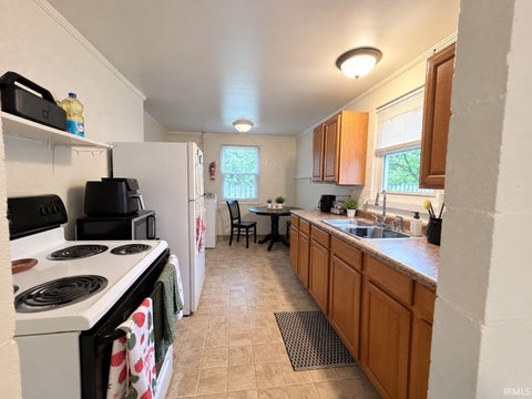 Tiny photo for 102 N Clark Street, Bloomington, IN 47401 (MLS # 202640365)