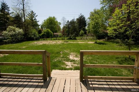Tiny photo for 2408 E 8th Street, Bloomington, IN 47408 (MLS # 202618561)