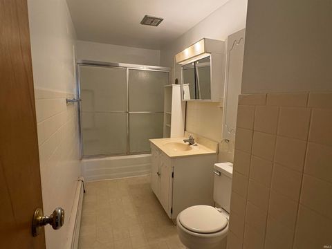 Tiny photo for 865 Orchid Place, Peru, IN 46970 (MLS # 202626188)