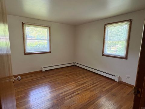 Tiny photo for 865 Orchid Place, Peru, IN 46970 (MLS # 202626188)