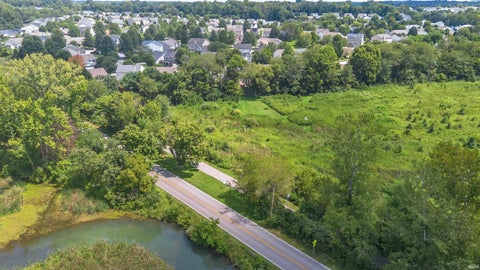 Tiny photo for 1648 W Hennessey Street, Bloomington, IN 47403 (MLS # 202636180)