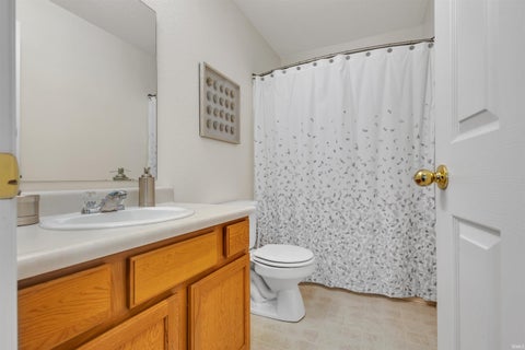 Tiny photo for 1648 W Hennessey Street, Bloomington, IN 47403 (MLS # 202636180)