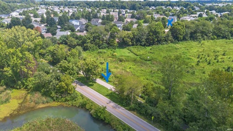 Tiny photo for 1648 W Hennessey Street, Bloomington, IN 47403 (MLS # 202636180)