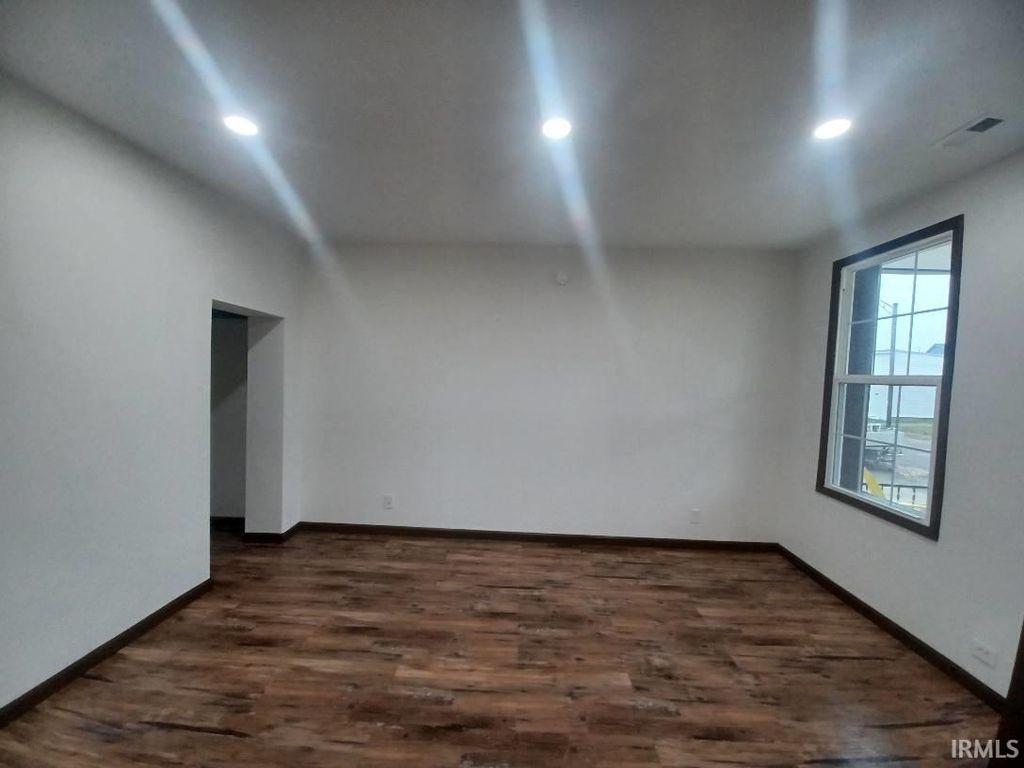 Photo of 1112 W Iowa Street, Evansville, IN 47710 (MLS # 202546675)