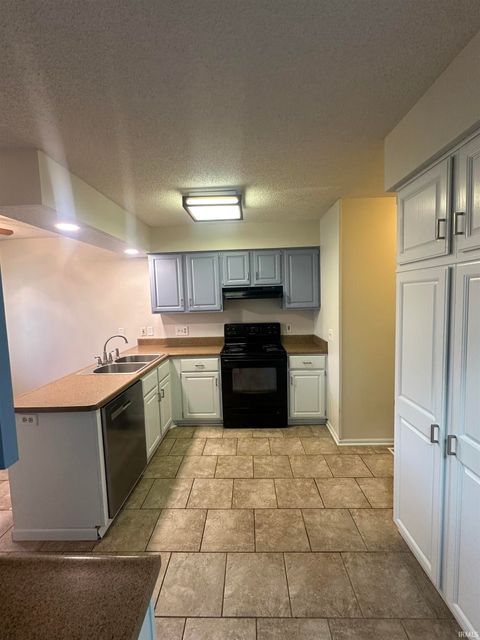 Tiny photo for 7883 Harrisburg Lane, Fort Wayne, IN 46835 (MLS # 202603083)