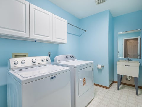 Tiny photo for 7825 G Antony Drive, Fort Wayne, IN 46818 (MLS # 202613875)