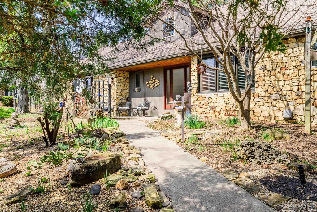 Photo of 2321 E Rechter Road, Bloomington, IN 47401 (MLS # 202610377)