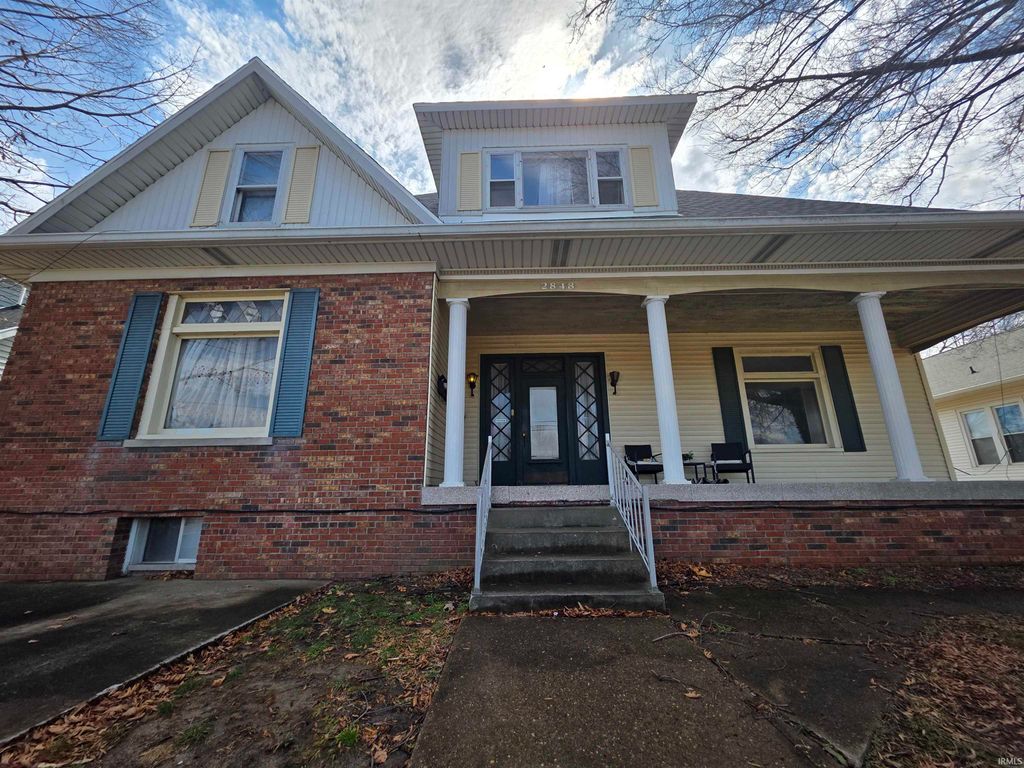 Photo of 2848 Pennsylvania Street, Evansville, IN 47712 (MLS # 202607640)