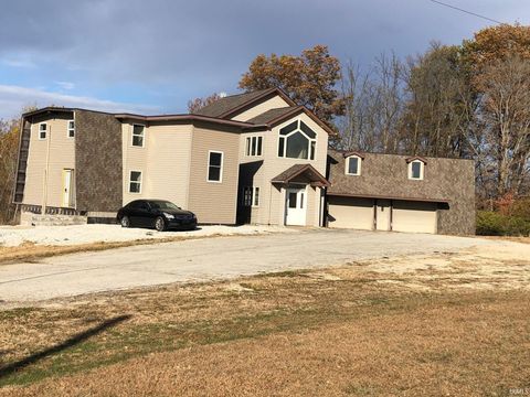 Tiny photo for 5562 W 100 N, Huntington, IN 46750 (MLS # 202544853)