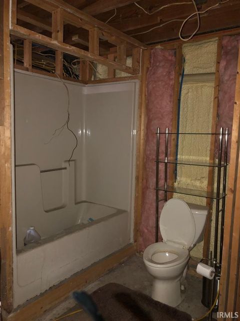 Tiny photo for 5562 W 100 N, Huntington, IN 46750 (MLS # 202544853)